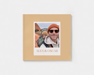 Fotolibro quadrato medio con copertina morbida