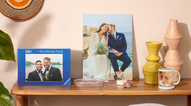 Regali di matrimonio personalizzati Photobox: decorazioni da parete, tazze e puzzle.