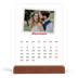 Calendario con supporto in legno verticale  — Firmato in cremisi [Marzo]