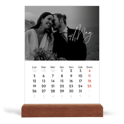 Calendario con supporto in legno verticale  — Scrittura elegante [copertina]