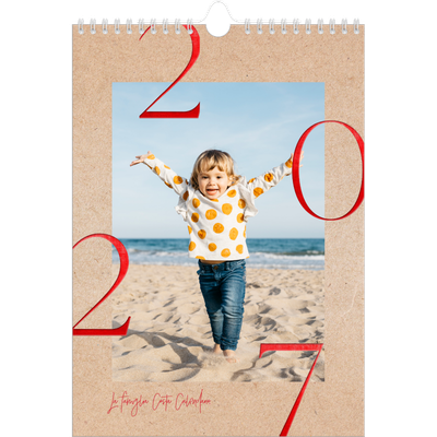 Calendario personalizzato A4 — Esplosioni di rosso [copertina]