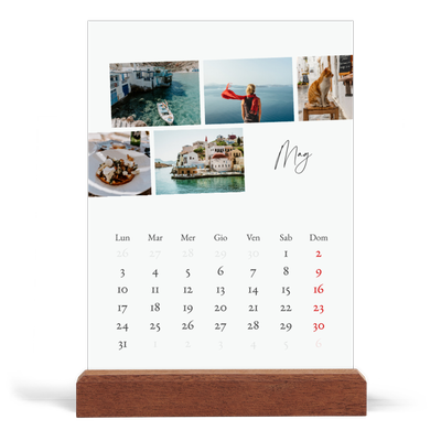 Calendario con supporto in legno verticale  — Soggiorno in città [copertina]