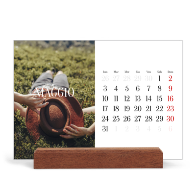 Calendario con supporto in legno orizzontale  — Fuga infinita [copertina]