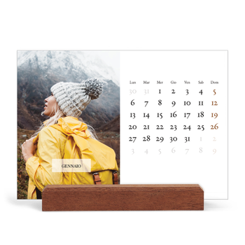 Calendario con supporto in legno orizzontale — Calendario classico