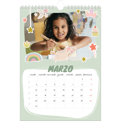 Calendario personalizzato A4 — Unicorno arcobaleno [Marzo]