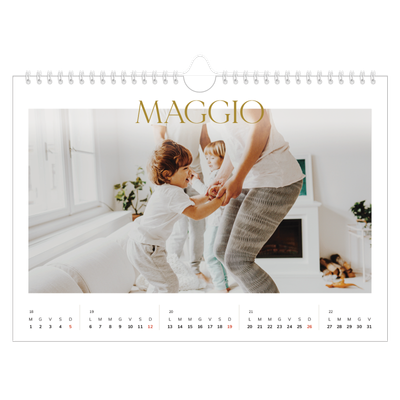 Calendario fotografico A4 — Testo in grande d'oro [copertina]