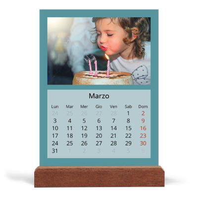Calendario con supporto in legno verticale  — Colora il mio mondo [Marzo]