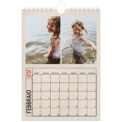 Calendario fotografico A5 — Effetto timbro artigianale [Febbraio]