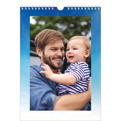 Calendario personalizzato A4 — Paesaggio nuvoloso [copertina]