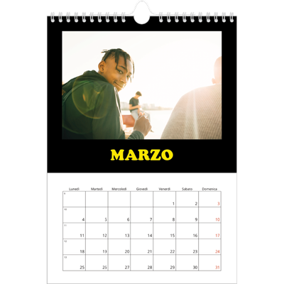 Calendario personalizzato A4 — Tipo divertente [Marzo]