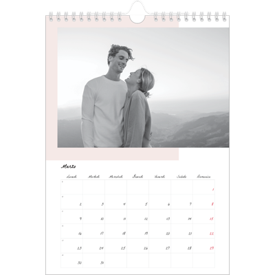Calendario personalizzato A4 — Schermate a colori [Marzo]