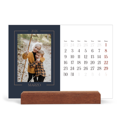 Calendario con supporto in legno orizzontale  — Blu prussiano [Marzo]