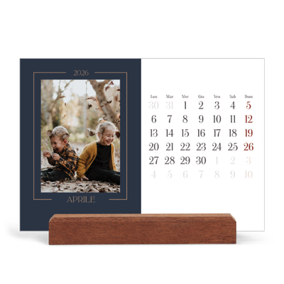 Calendario con supporto in legno orizzontale  — Blu prussiano [Aprile]