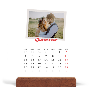 Calendario con supporto in legno verticale — Firmato in cremisi