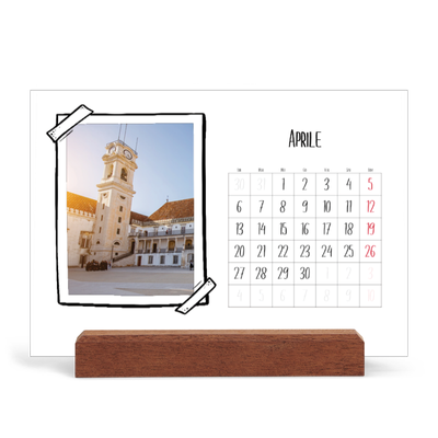 Calendario con supporto in legno orizzontale  — Istantanee da album [Aprile]