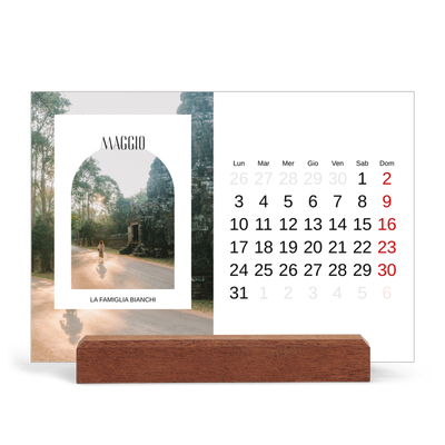 Calendario con supporto in legno orizzontale  — L'arco aperto [copertina]