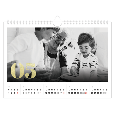 Calendario fotografico A4 — Grandi numeri luccicanti [copertina]