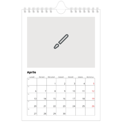 Calendario fotografico A5 — Disegna il tuo prodotto [Aprile]