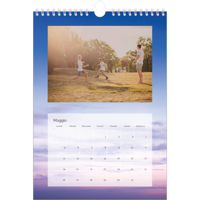 Calendario personalizzato A4 — Paesaggio nuvoloso [copertina]