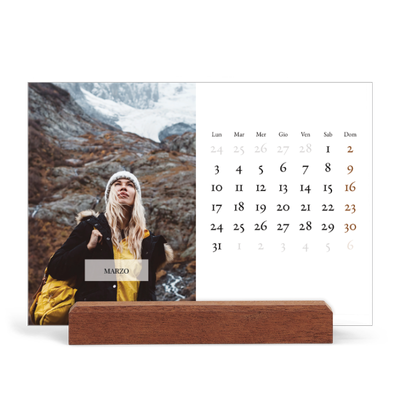 Calendario con supporto in legno orizzontale  — Calendario classico [Marzo]