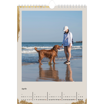 Calendario personalizzato A4 — Classic Gold [Aprile]