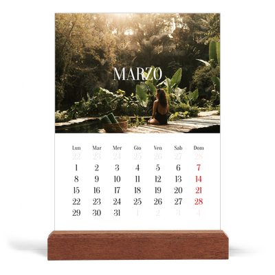 Calendario con supporto in legno verticale  — Fuga infinita [Marzo]