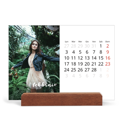 Calendario con supporto in legno orizzontale  — Scrittura semplice [Febbraio]