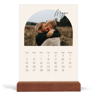 Calendario con supporto in legno verticale  — Ricordi ad arco [copertina]