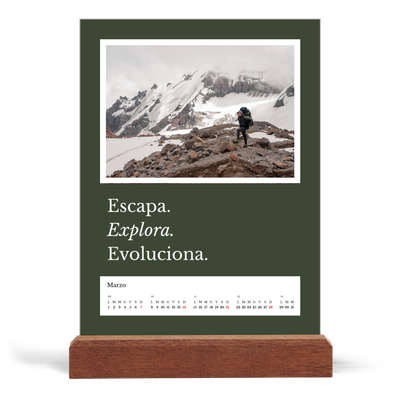 Calendario con supporto in legno verticale  — Terra editoriale [Marzo]