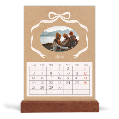 Calendario con supporto in legno verticale  — Kraft e fiocco [Aprile]