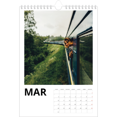 Calendario personalizzato A4 — White space [Marzo]