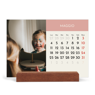 Calendario con supporto in legno orizzontale  — Capitoli pastello [copertina]