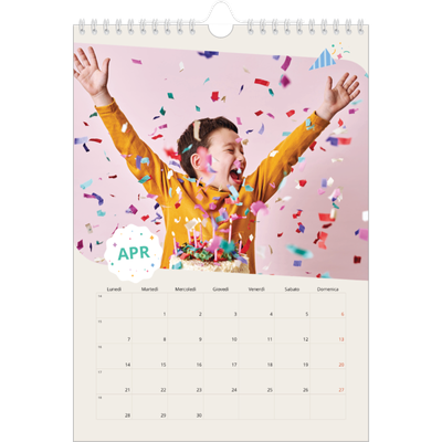 Calendario personalizzato A4 — Compleanno iconico [Aprile]