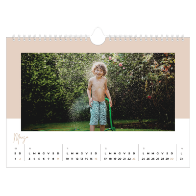 Calendario fotografico A4 — Cornici terrose [Marzo]