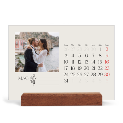 Calendario con supporto in legno orizzontale  — Iniziali in fiore [copertina]