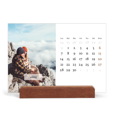 Calendario con supporto in legno orizzontale  — Calendario classico [Aprile]