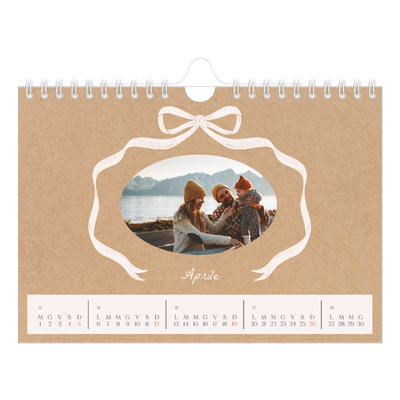 Calendario fotografico A5 — Kraft e fiocco [Aprile]