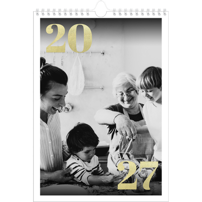 Calendario personalizzato A4 — Grandi numeri luccicanti [copertina]