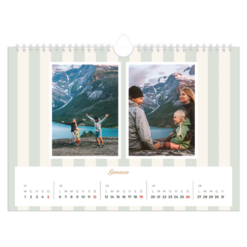 Calendario Fotografico A4 Orizzontale — Scrittura e strisce